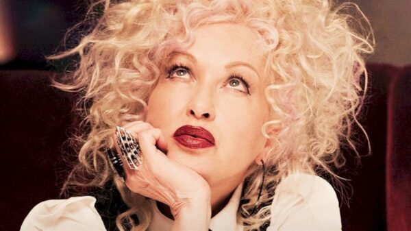 Cyndi Lauper não vê rivalidade com Madonna nos anos 1980