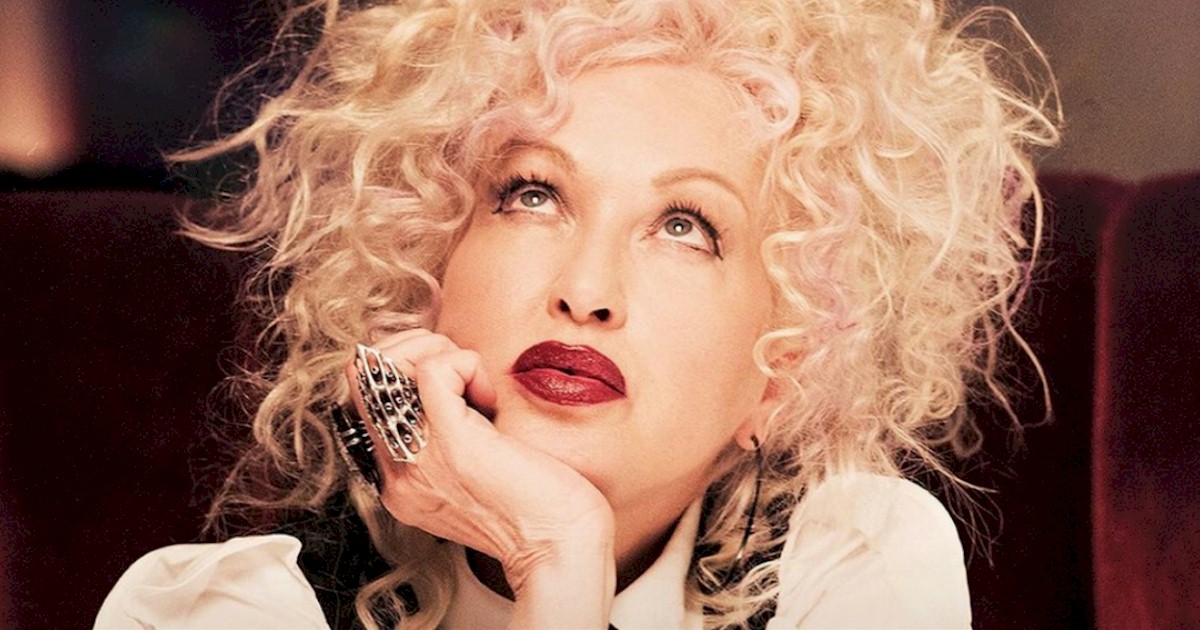 Cyndi Lauper não vê rivalidade com Madonna nos anos 1980